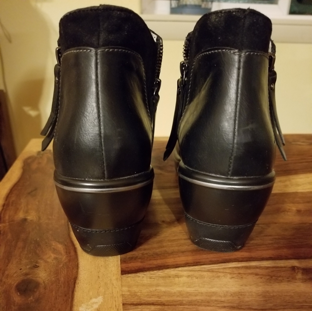 Booties - Picture 3 of 5